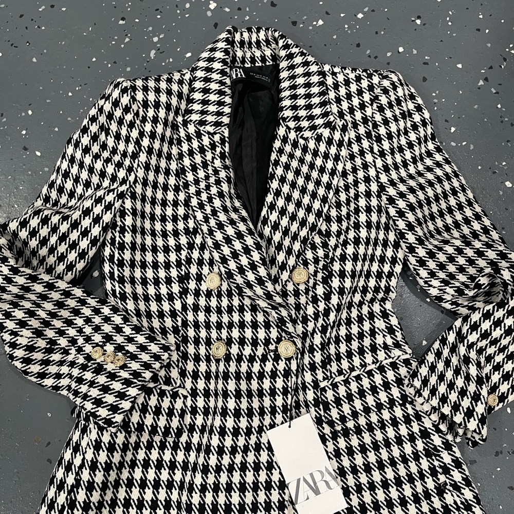 Zara Women's Houndstooth Blazer in Black and White - Picture 2 of 5
